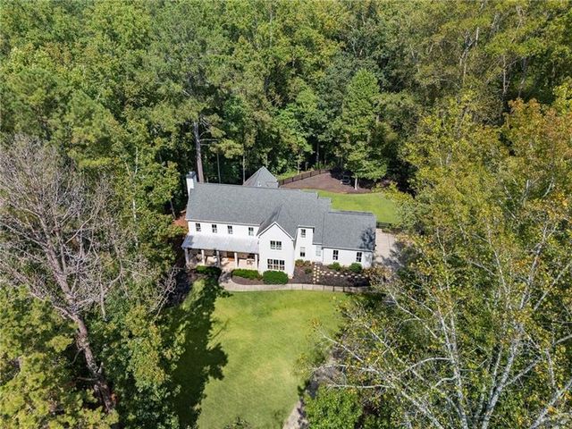 124 Long Shadows Drive, Alpharetta, GA 30004