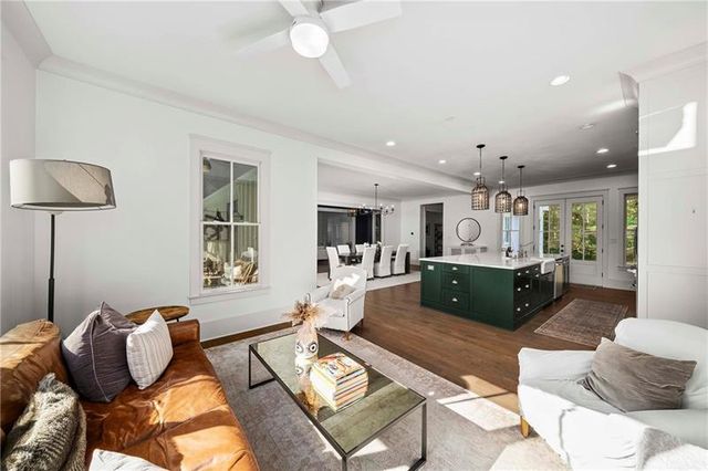 124 Long Shadows Drive, Alpharetta, GA 30004