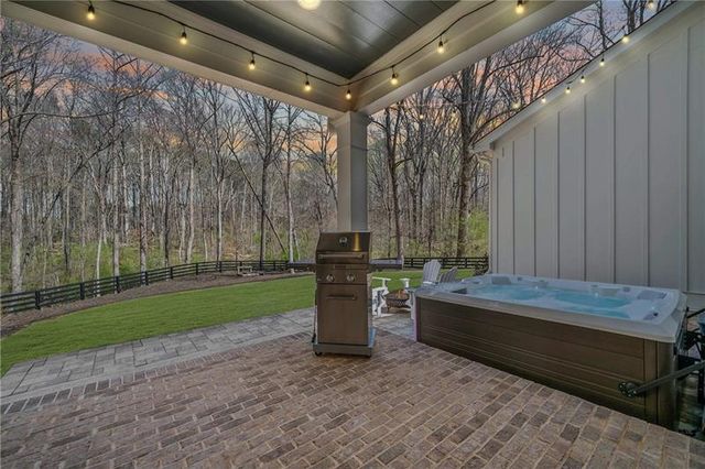 124 Long Shadows Drive, Alpharetta, GA 30004