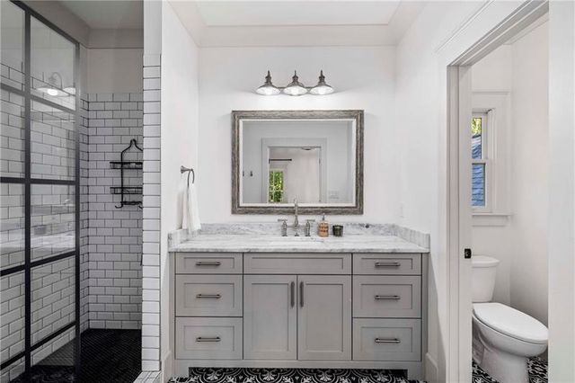 124 Long Shadows Drive, Alpharetta, GA 30004