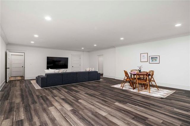 124 Long Shadows Drive, Alpharetta, GA 30004