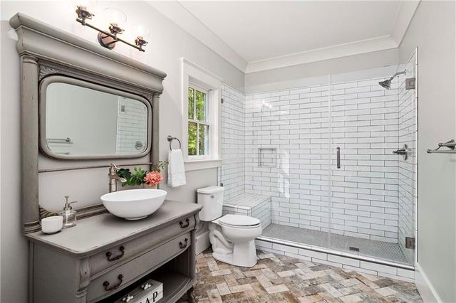 124 Long Shadows Drive, Alpharetta, GA 30004