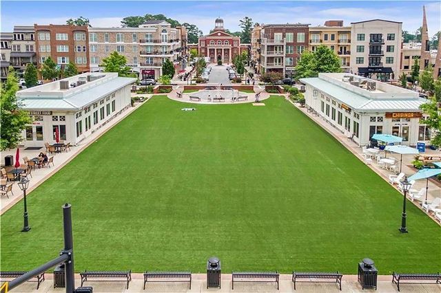 124 Long Shadows Drive, Alpharetta, GA 30004