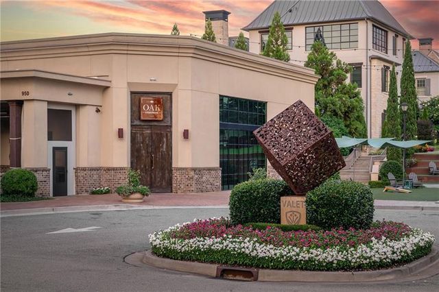 124 Long Shadows Drive, Alpharetta, GA 30004