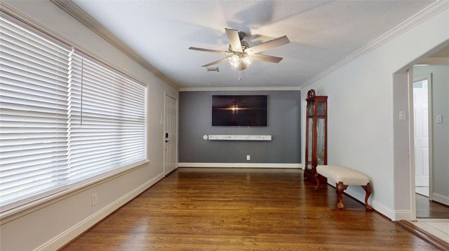 4607 Cetti Street, Houston, TX 77009