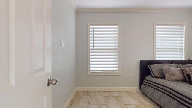 4607 Cetti Street, Houston, TX 77009