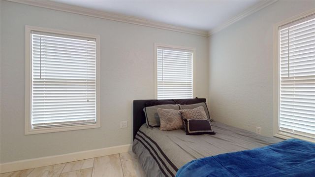 4607 Cetti Street, Houston, TX 77009