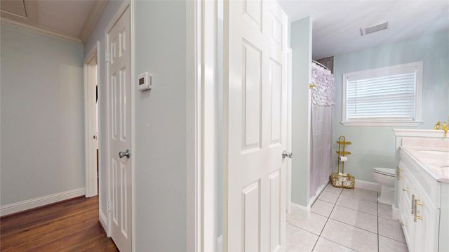 4607 Cetti Street, Houston, TX 77009