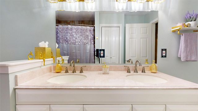 4607 Cetti Street, Houston, TX 77009