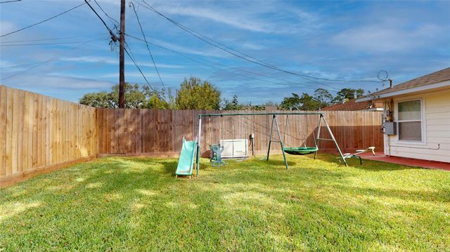 4607 Cetti Street, Houston, TX 77009