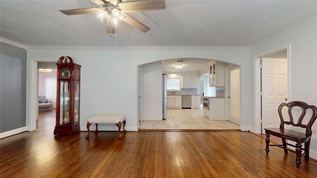 4607 Cetti Street, Houston, TX 77009