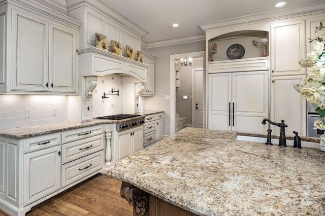 106 Deauville Drive, Little Rock, AR 72223