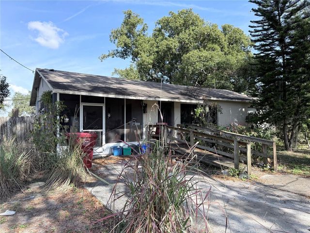 1602 E CALHOUN STREET, Plant City, FL 33563