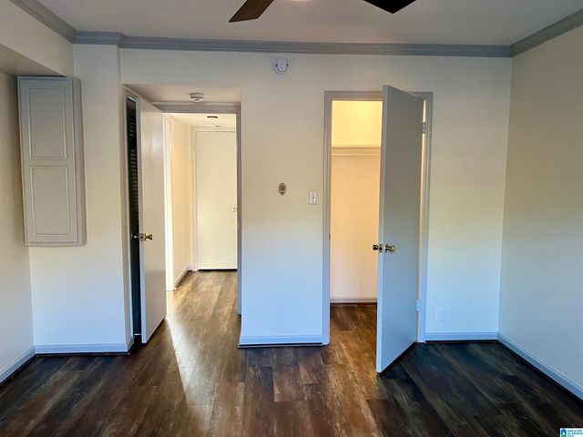 2110 Montreat Way Apt D, Vestavia Hills, AL 35216