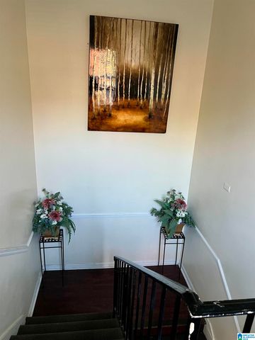 2110 Montreat Way Apt D, Vestavia Hills, AL 35216