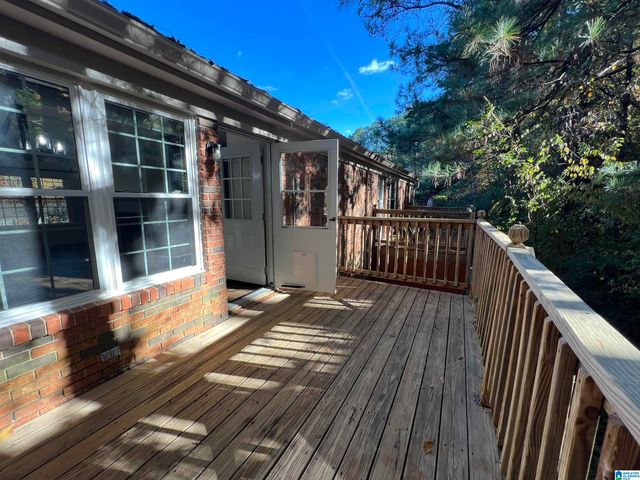 2110 Montreat Way Apt D, Vestavia Hills, AL 35216
