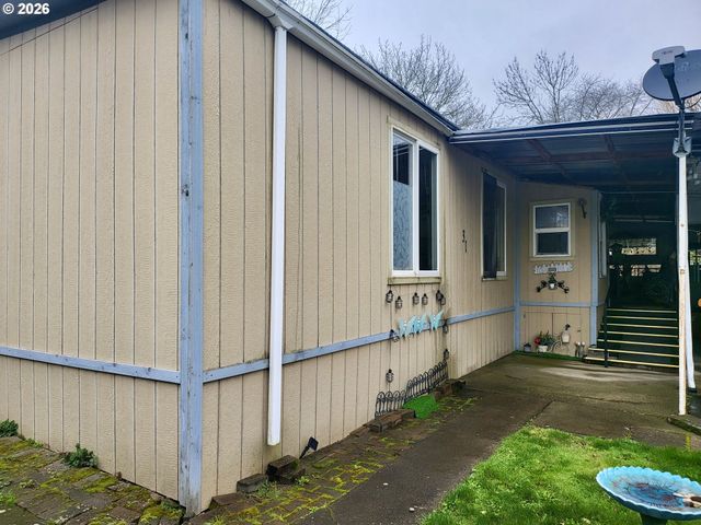 2980 Ne DIVISION St 31, Gresham, OR 97030