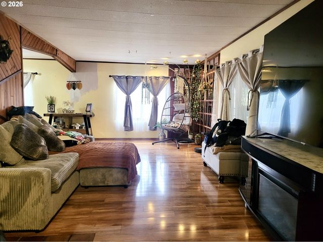 2980 Ne DIVISION St 31, Gresham, OR 97030