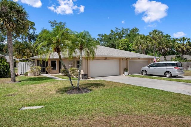 4212 CENTER GATE LANE 2, Sarasota, FL 34233
