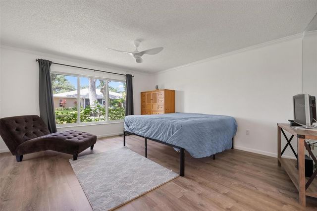 4212 CENTER GATE LANE 2, Sarasota, FL 34233