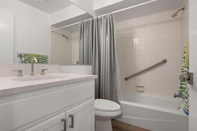 4212 CENTER GATE LANE 2, Sarasota, FL 34233