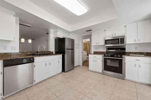 4212 CENTER GATE LANE 2, Sarasota, FL 34233