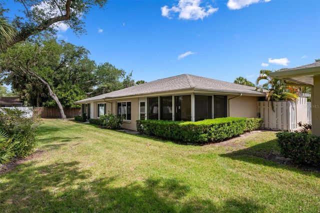 4212 CENTER GATE LANE 2, Sarasota, FL 34233