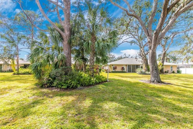 4212 CENTER GATE LANE 2, Sarasota, FL 34233