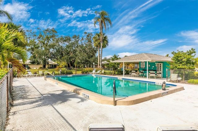 4212 CENTER GATE LANE 2, Sarasota, FL 34233