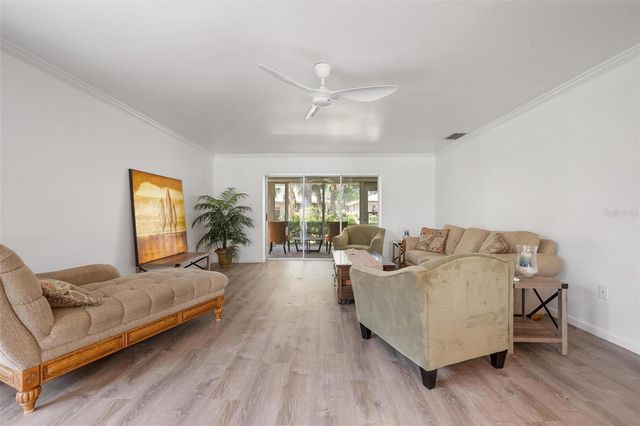 4212 CENTER GATE LANE 2, Sarasota, FL 34233