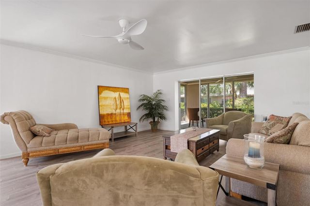 4212 CENTER GATE LANE 2, Sarasota, FL 34233