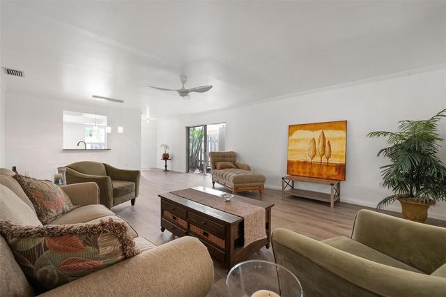 4212 CENTER GATE LANE 2, Sarasota, FL 34233