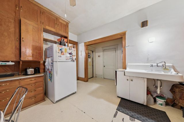 652 Dayton Avenue, Saint Paul, MN 55104