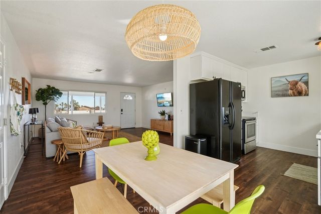 3872 Balsa Avenue, Yucca Valley, CA 92284