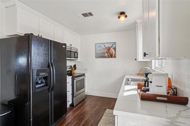 3872 Balsa Avenue, Yucca Valley, CA 92284