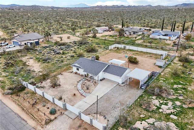 3872 Balsa Avenue, Yucca Valley, CA 92284
