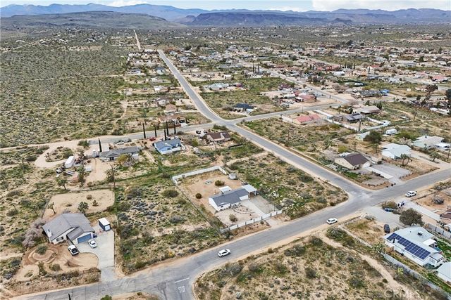 3872 Balsa Avenue, Yucca Valley, CA 92284
