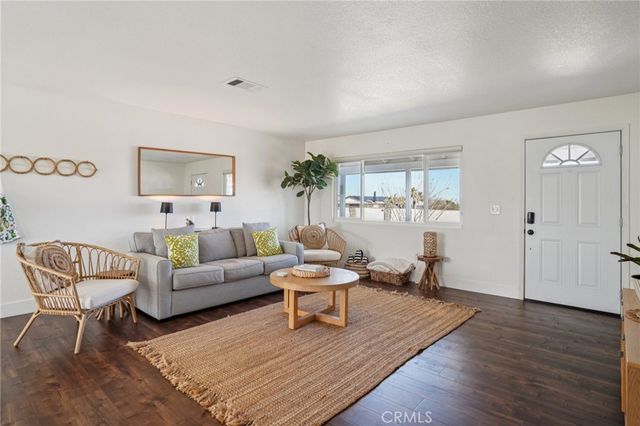 3872 Balsa Avenue, Yucca Valley, CA 92284