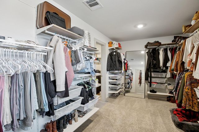 204 Cupreata LN, Leander, TX 78641