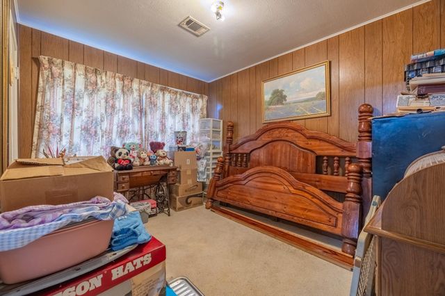 201 N Cleveland Avenue, Cleveland, TX 77327