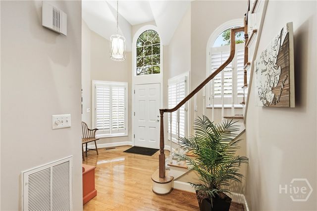 5 Windlass Court, Savannah, GA 31411