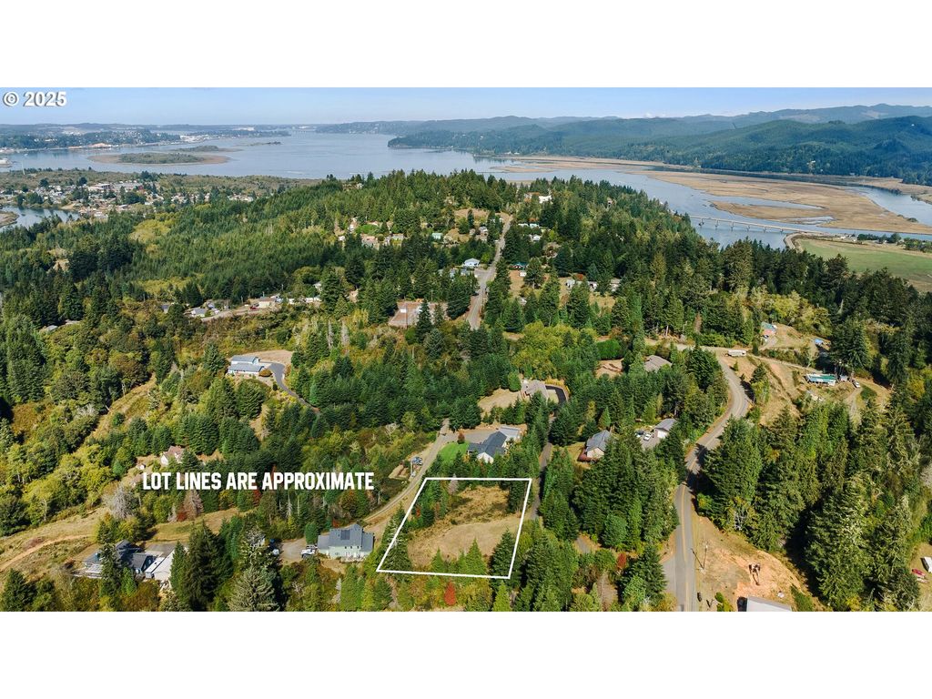 0 Laurel Park Ln, Coos Bay, OR 97420