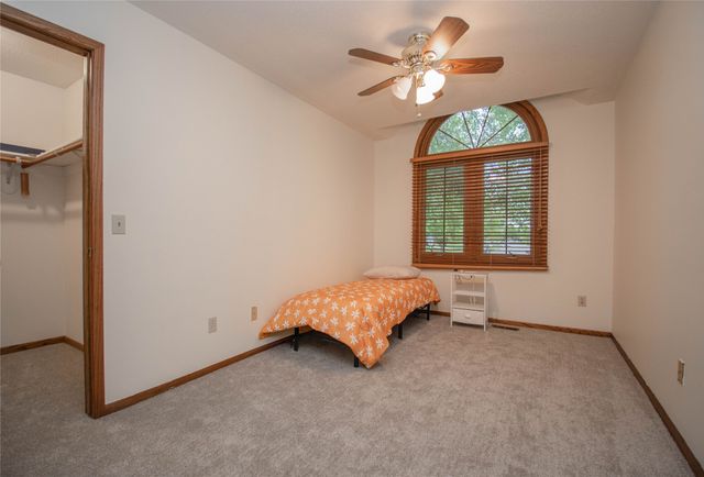 1114 NW Parkridge Drive, Ankeny, IA 50023