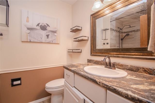 1114 NW Parkridge Drive, Ankeny, IA 50023