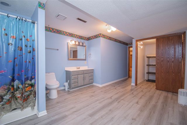 1114 NW Parkridge Drive, Ankeny, IA 50023