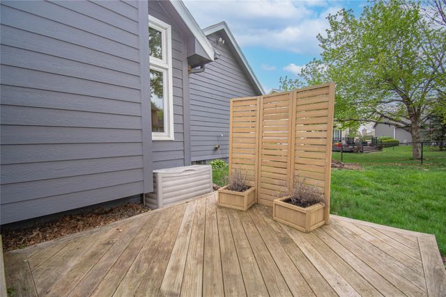 1114 NW Parkridge Drive, Ankeny, IA 50023