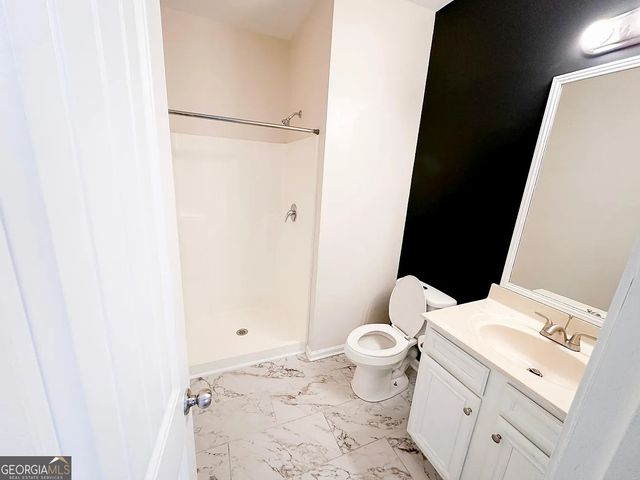 3319 Gardenside Walk, Loganville, GA 30052