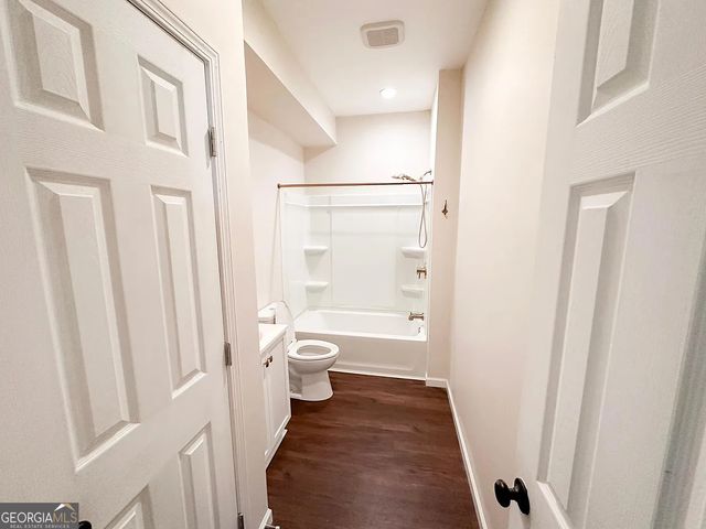 3319 Gardenside Walk, Loganville, GA 30052