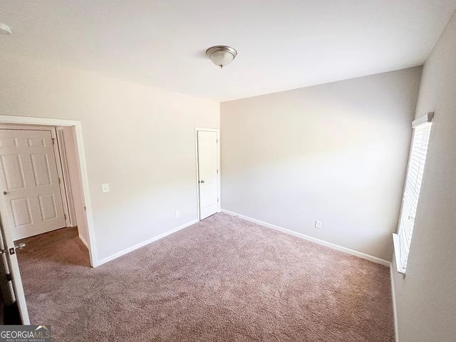 3319 Gardenside Walk, Loganville, GA 30052