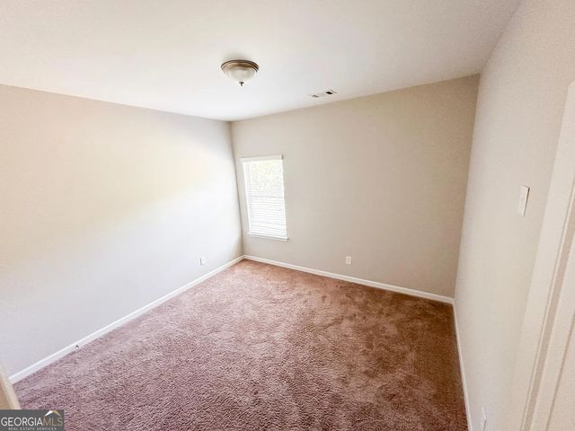 3319 Gardenside Walk, Loganville, GA 30052